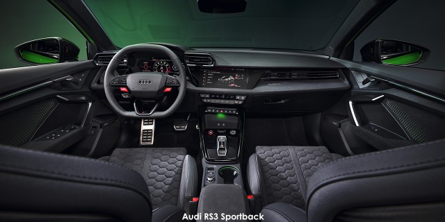 Audi RS3 Sportback quattro Audi-RS3-Sportback-A243831-2024.jpg