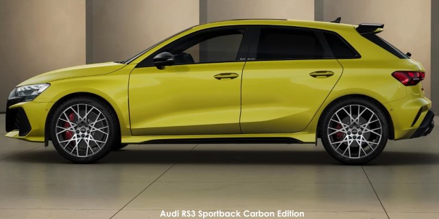 Audi RS3 Sportback quattro Carbon Edition Audi-RS3-Sportback-Carbon-Edition-side-2025.jpg