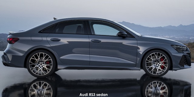 Audi RS3 sedan quattro Audi-RS3-sedan-A243754-2024.jpg