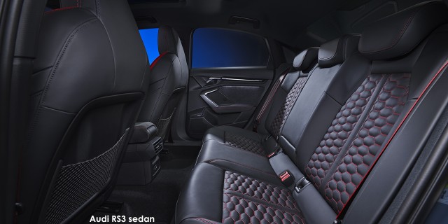 Audi RS3 sedan quattro Audi-RS3-sedan-A243784-2024.jpg