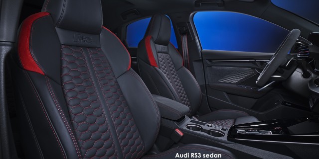 Audi RS3 sedan quattro Audi-RS3-sedan-A243785-2024.jpg