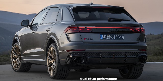 Audi RSQ8 quattro performance Audi-RSQ8-performance-A242658-facelift-2025.jpg