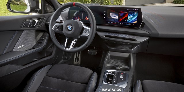BMW 1 Series M135 xDrive BMW-M135-P90550948-2024.06.jpg