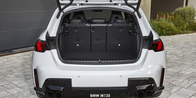 BMW 1 Series M135 xDrive BMW-M135-P90550964-2024.06.jpg