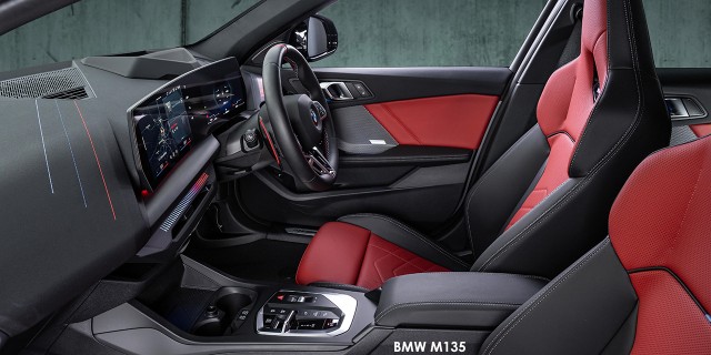 BMW 1 Series M135 xDrive BMW-M135-P90598534-2025.05.jpg