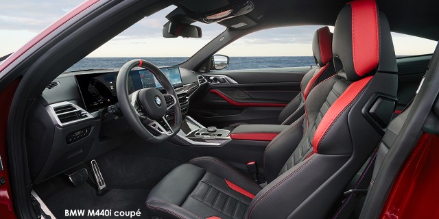BMW 4 Series M440i xDrive coupe BMW-M440i-coupe-P90535797-facelift--2024.jpg