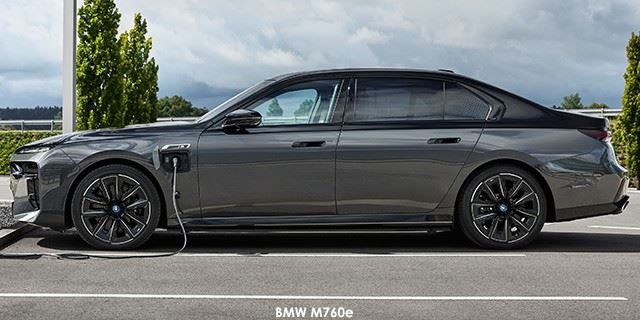 BMW 7 Series M760e xDrive BMW-M760e-xDrive-P90480805--2022.09-De.jpg