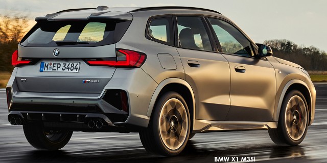 BMW X1 M35i BMW-X1-M35i-P90509757-2023.jpg
