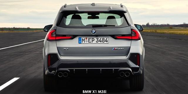 BMW X1 M35i BMW-X1-M35i-P90509768-2023.jpg