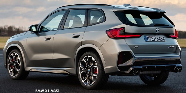 BMW X1 M35i BMW-X1-M35i-P90509779-2023.jpg