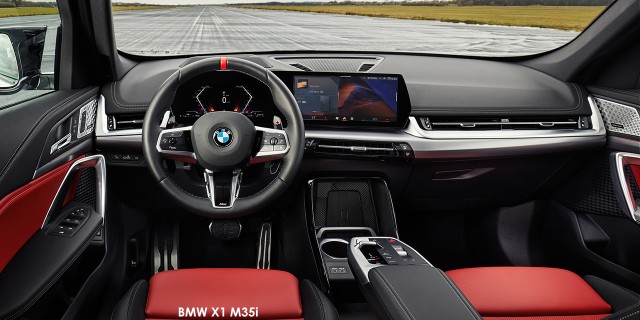 BMW X1 M35i BMW-X1-M35i-P90509804-2023.jpg