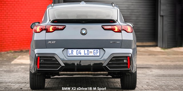 BMW X2 sDrive18i M Sport BMW-X2-sDrive18i-M-Sport-P90545535--2024.04-za.jpg