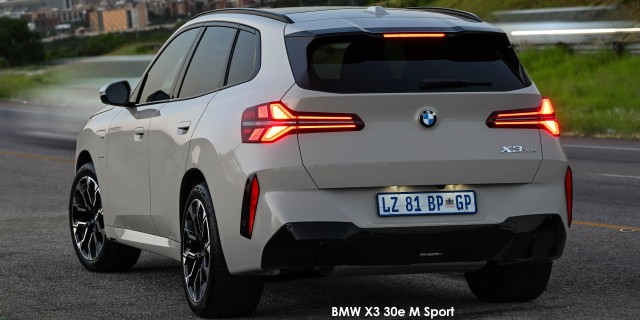 BMW X3 30e xDrive M Sport BMW-X3-30e-xDrive-M-Sport-P90587020-2025.02.jpg