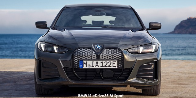 BMW i4 eDrive35 M Sport BMW-i4-eDrive40-M-Sport-P90546605-facelift-2024.jpg