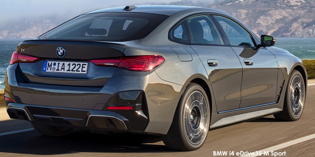 BMW i4 eDrive35 M Sport BMW-i4-eDrive40-M-Sport-P90546606-facelift-2024.jpg