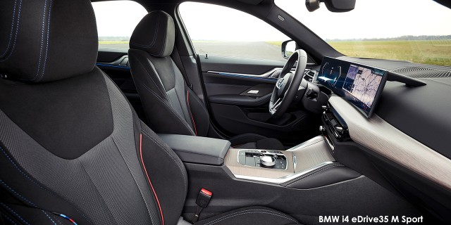 BMW i4 eDrive35 M Sport BMW-i4-eDrive40-M-Sport-P90546687-facelift-2024.jpg