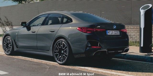 BMW i4 eDrive35 M Sport BMW-i4-eDrive40-M-Sport-public-charging-facelift-2024.jpg