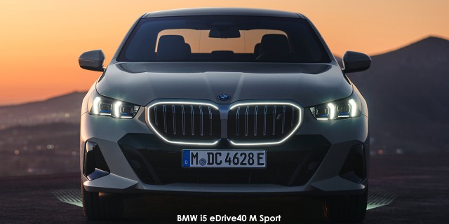 BMW i5 eDrive40 M Sport BMW-i5-eDrive40-M-Sport-P90505105--2023.05.jpg