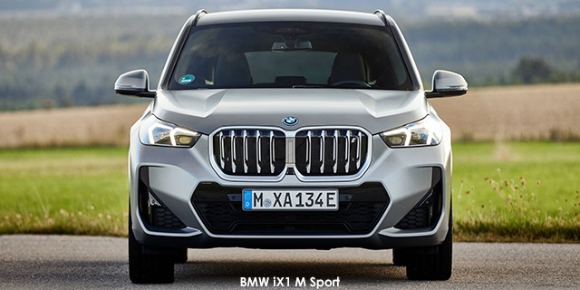 BMW iX1 xDrive30 M Sport BMW-iX1-xDrive30-M-Sport--P90479768--2022-De.jpg