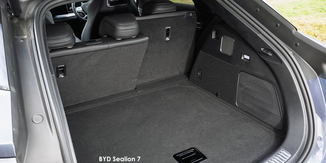 BYD Sealion 7 Performance AWD BYD-Sealion-7-Excellence-0008-2024-UK.jpg