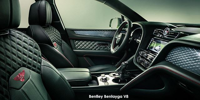 Bentley Bentayga V8 Bentley-Bentayga-V8-facelift---Alpine-Green---14--2020.06.jpg