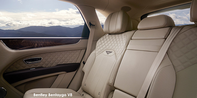Bentley Bentayga V8 Bentley-Bentayga-V8-facelift---Hallmark---10--2020.06.jpg