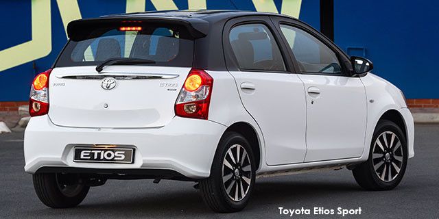Toyota Etios hatch 1.5 Sport Etios-Sport_0018--Toyota-Etios-Sport--1805-ZA.jpg