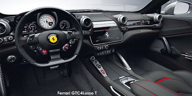 Ferrari GTC4Lusso GTC4Lusso T FerrGTC4L1c2_i.jpg