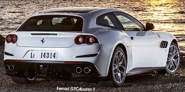 Ferrari GTC4Lusso GTC4Lusso T FerrGTC4L1c2_r.jpg