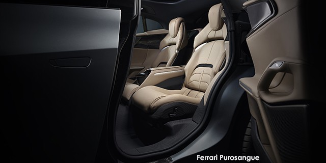 Ferrari Purosangue Purosangue Ferrari-Purosangue--16_rear_door_seats--2022.09.jpg