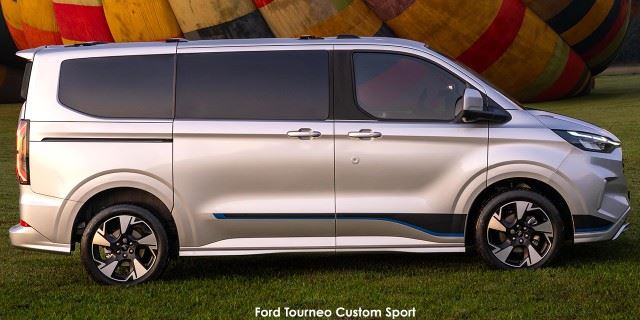 Ford Tourneo Custom 2.0SiT Sport Ford-Tourneo-Custom-Sport-(9)-2025.07.jpg