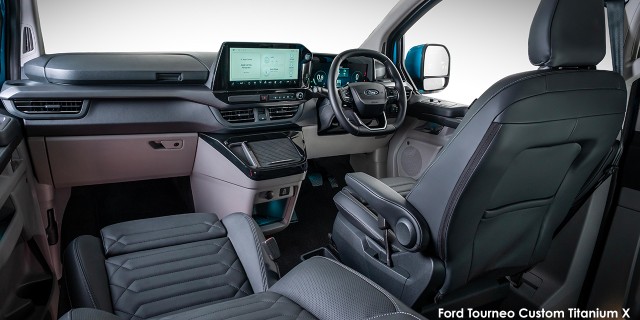 Ford Tourneo Custom 2.0SiT Titanium X Ford-Tourneo-Custom-Titanium-X-(114)-2025.07.jpg