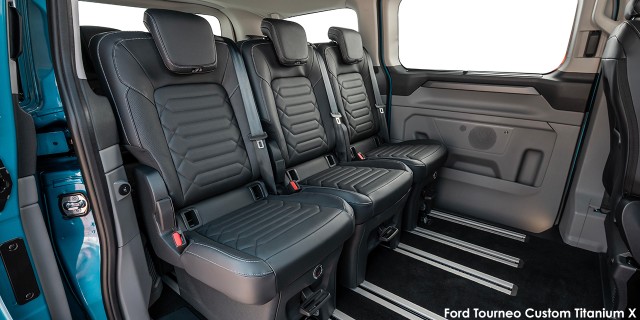 Ford Tourneo Custom 2.0SiT Titanium X Ford-Tourneo-Custom-Titanium-X-(201)-2025.07.jpg