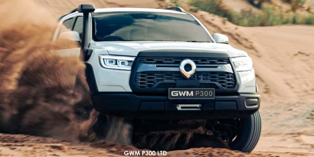 GWM P300 2.4T double cab LTD 4x4 GWM-P300-LTD-4x4-white-front-2025.02.jpg
