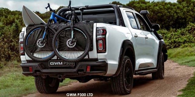 GWM P300 2.4T double cab LTD 4x4 GWM-P300-LTD-4x4-white-rear-2025.02.jpg