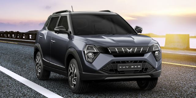 Mahindra XUV 3XO 1.2T MX3 auto Grey_Mahindra_XUV3XO_BG_Edit_3.jpg