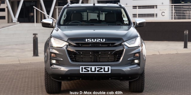 Isuzu D-Max 3.0TD double cab LSE 4x4 45th Isuzu-D-Max-45th-Grey-OfficePark-1--2024.07-za.jpg