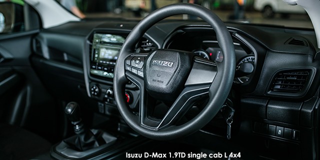 Isuzu D-Max 1.9TD single cab L 4x4 auto Isuzu-D_MAX-1.9TD-Ddi-Single-Cab-4x4-L---14--2022.04-za.jpg