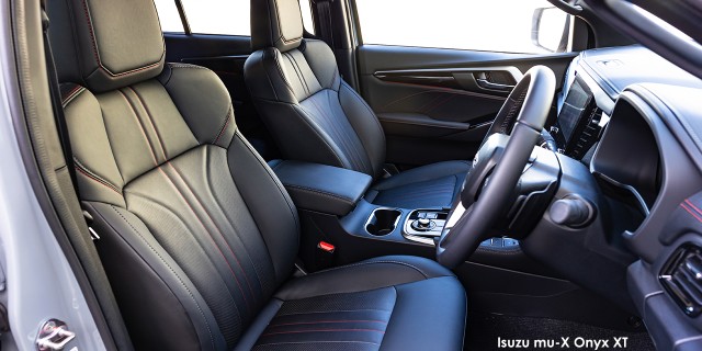 Isuzu mu-X 3.0TD Onyx XT 4WD Isuzu-MU-X-Onyx-XT-Interior-21-facelift-2025.05.jpg
