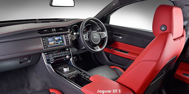 Jaguar XF S JaguXF2s7_i.jpg