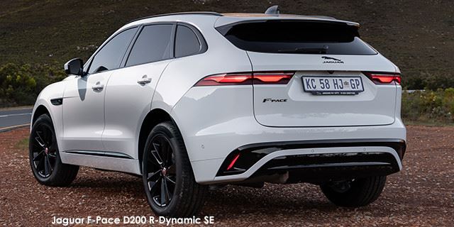 Jaguar F-Pace D200 AWD R-Dynamic HSE Jaguar-F-PACE-D200-R-Dynamic-SE-+-Black-Pack-5-facelift--2021.08-za.jpg