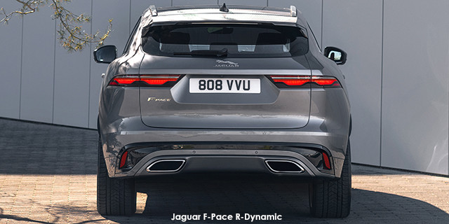 Jaguar F-Pace P400e AWD R-Dynamic HSE Jaguar_F-PACE_21MY_Location_Static_12_Rear_150920-facelift-R-Dynamic--2020.09.jpg