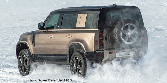 Land Rover Defender 110 P400e X LR_DEF_110_20MY_Off-Road_100919_32--Land-Rover-Defender--2019.jpg