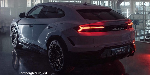 Lamborghini Urus SE Lamborghini-Urus-SE-653077-2024.jpg