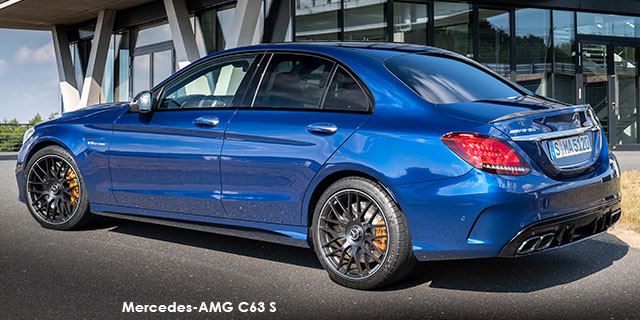 Mercedes-AMG C-Class C63 S Large-29507-Mercedes-AMG-C63-S-C-Class-facelift--1807-De.jpg