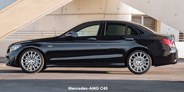 Mercedes-AMG C-Class C43 4Matic Large-5606-ThenewMercedes-AMGC434MATICSaloon--Mercedes-AMG-C43-C-Class-facelift--1802-De.jpg
