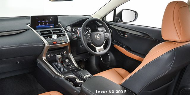 Lexus NX 300h SE LexuNX1fe1_i.jpg