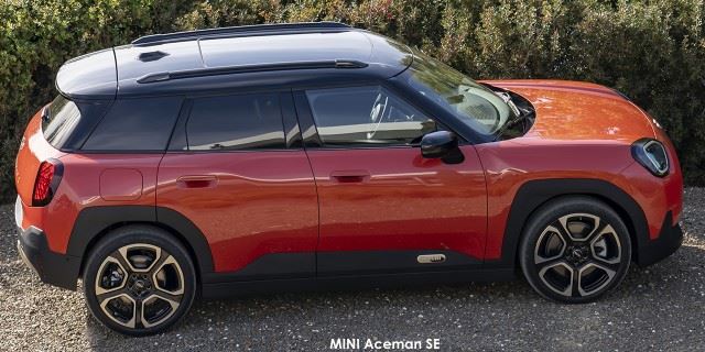 MINI Aceman SE MINI-Aceman-SE-P90546287-2024.jpg
