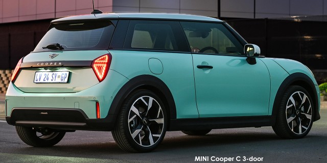MINI Cooper C 3-door MINI-Cooper-C-P90581877-2024.jpg