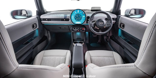 MINI Cooper C 3-door MINI-Cooper-C-P90581894-2024.jpg